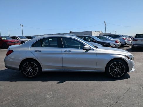 Certified 2019 Mercedes-Benz C 300 4MATIC Sedan image 4