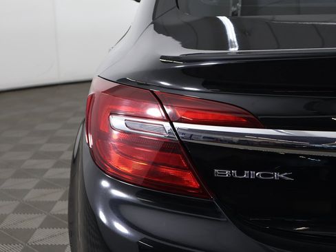 Used 2015 Buick Regal image 14