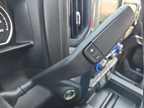Used 2022 Chevrolet Silverado 1500 LT Trail Boss w/ Bed Protection Package AWD/4WD image 18
