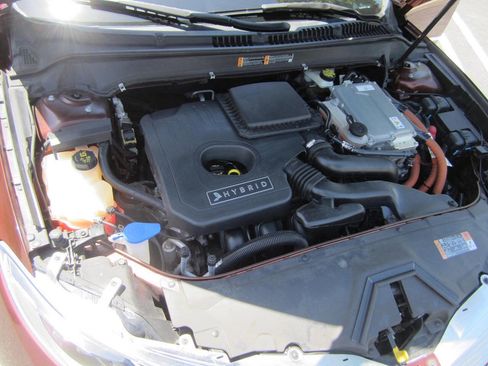Used 2016 Lincoln MKZ Hybrid w/ Equipment Group 600A Reserve FWD image 12