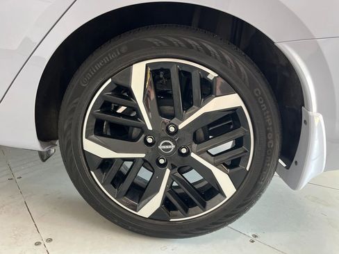 Used 2024 Nissan Versa SR w/ Trunk Package image 14