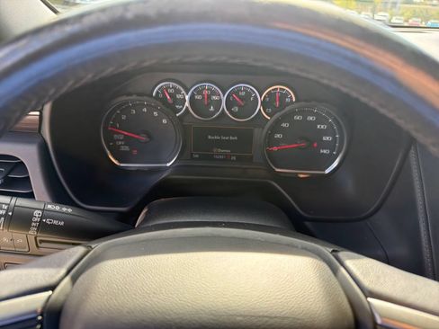Used 2021 Chevrolet Tahoe Z71 w/ Z71 Signature Package AWD/4WD image 23