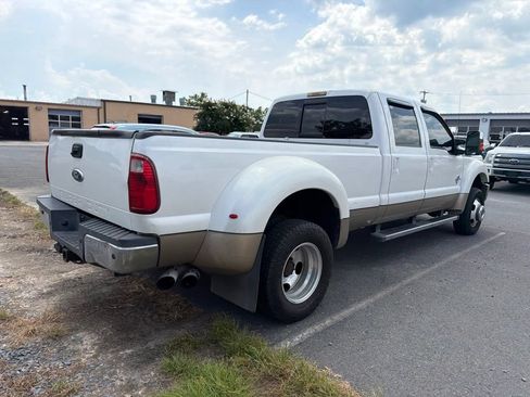 Used 2012 Ford F450 Lariat w/ Lariat Ultimate Pkg AWD/4WD image 4