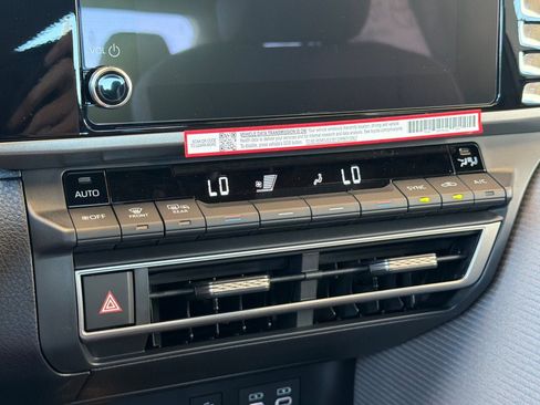 New 2026 Toyota Camry SE w/ Convenience Package FWD image 23