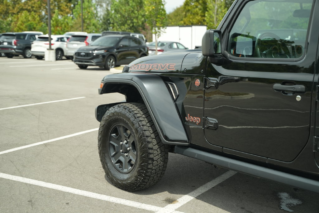 Used 2021 Jeep Gladiator Mojave w/ Trailer Tow Package AWD/4WD image 38