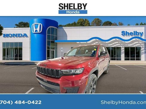 Used 2023 Jeep Grand Cherokee L Laredo AWD/4WD image 1