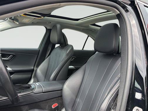 Used 2025 Mercedes-Benz E 350 4MATIC Sedan w/ Winter Package image 12