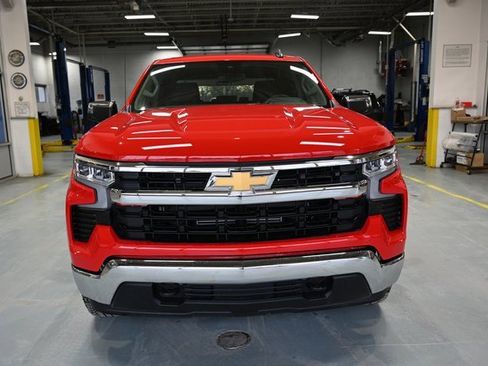 New 2026 Chevrolet Silverado 1500 LT image 2