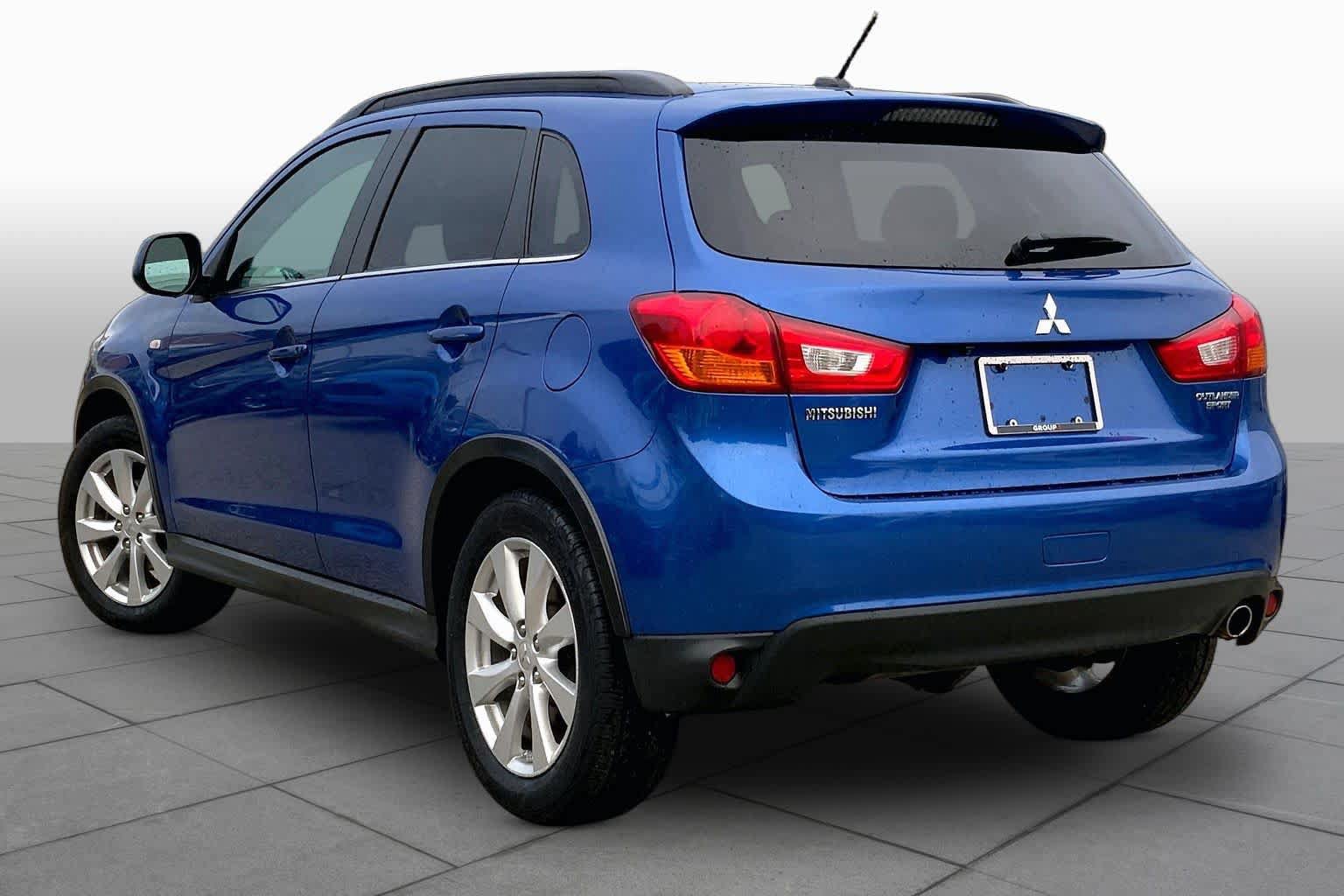 Used 2015 Mitsubishi Outlander Sport SE AWD/4WD image 12