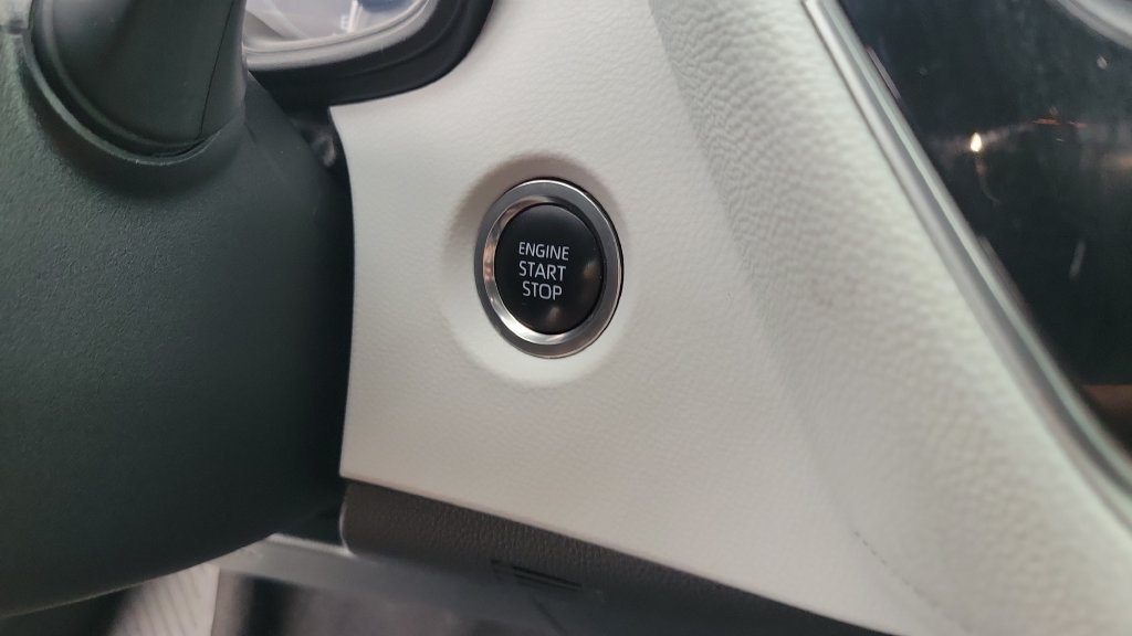 Used 2024 Toyota Corolla SE FWD image 21