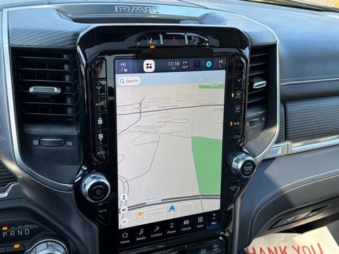 Used 2022 RAM 1500 Limited image 3