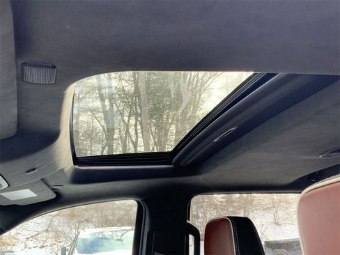 Used 2023 GMC Sierra 1500 Denali Ultimate image 18