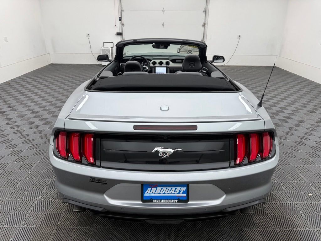 Used 2023 Ford Mustang Premium RWD image 11