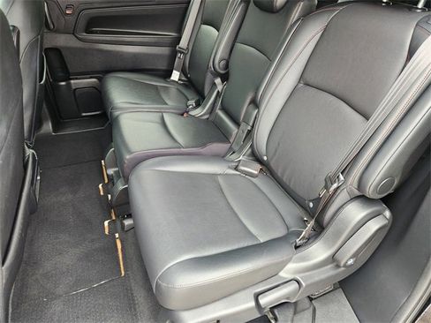 Used 2024 Honda Odyssey Sport image 13