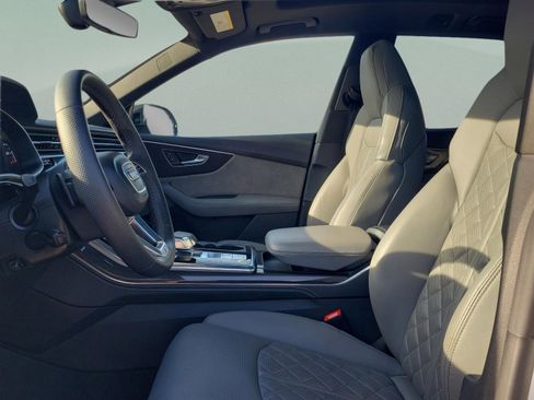 Used 2022 Audi SQ8 Prestige w/ Prestige Package image 13