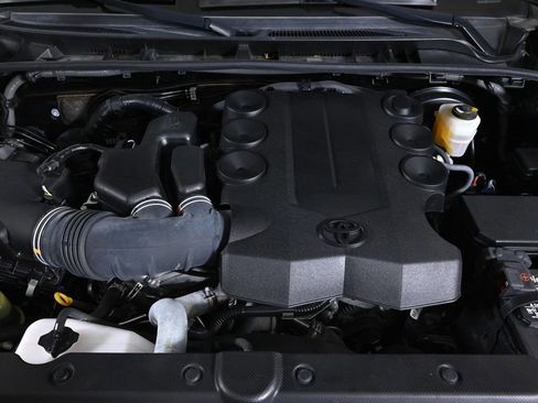 Used 2020 Toyota 4Runner 2WD image 22
