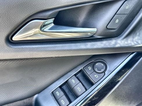 New 2025 Chevrolet Equinox LT image 46