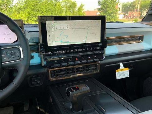 New 2025 GMC Hummer EV 3X w/ Extreme Off-Road Package image 5