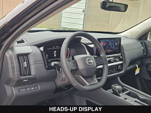 New 2026 Nissan Pathfinder Platinum FWD image 13