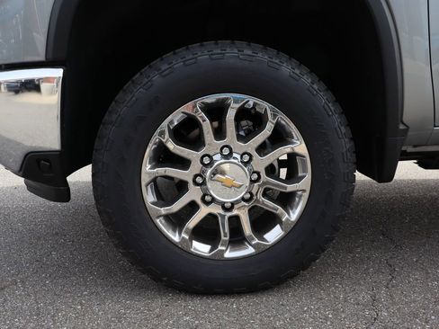 New 2026 Chevrolet Silverado 2500 LTZ w/ LTZ Convenience Package AWD/4WD image 31