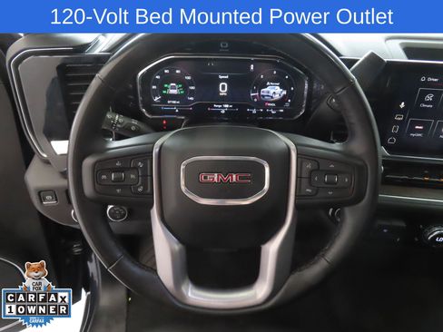 Used 2025 GMC Sierra 1500 SLT image 16