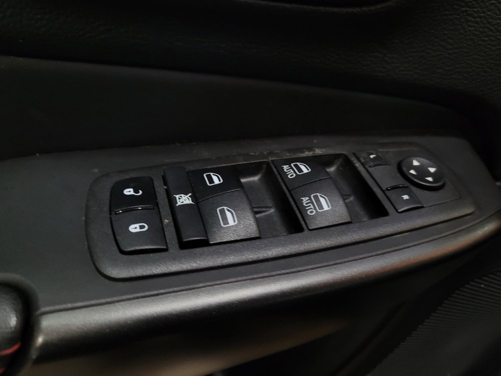 Used 2022 Jeep Cherokee Trailhawk w/ Sound & Nav Group AWD/4WD image 27