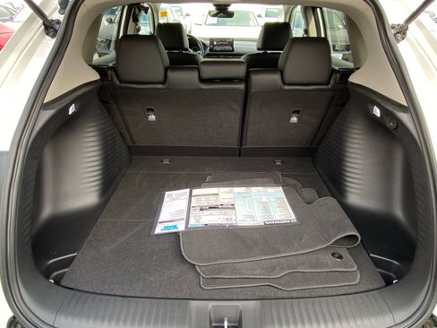 Certified 2025 Honda HR-V EX-L image 12