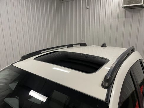 Used 2024 Subaru Crosstrek 2.0i Premium image 12