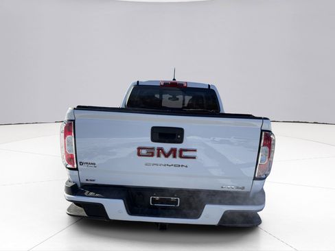 Used 2022 GMC Canyon AT4 w/ Trailering Package image 10