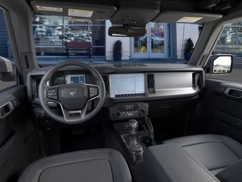 New 2025 Ford Bronco Outer Banks w/ Sasquatch Package image 9