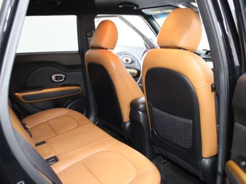 Used 2016 Kia Soul ! w/ Umber Package 1 image 18