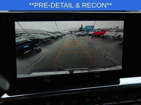 Used 2025 GMC Sierra 3500 SLE image 14