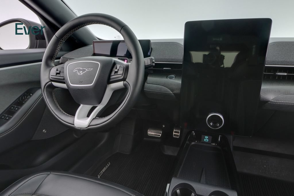 Used 2024 Ford Mustang Mach-E GT AWD/4WD image 25