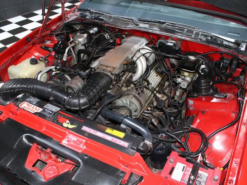 Used 1988 Chevrolet Camaro IROC-Z image 2