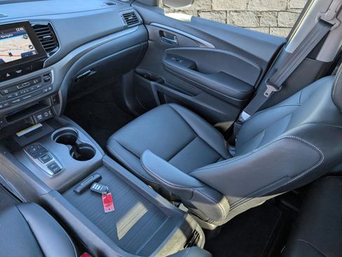 Used 2023 Honda Ridgeline RTL-E image 19