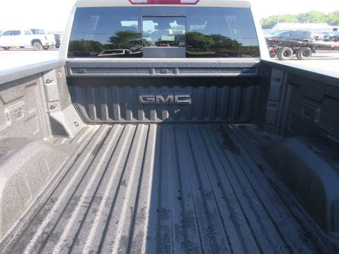 New 2026 GMC Sierra 1500 AT4 w/ AT4 Premium Package AWD/4WD image 7