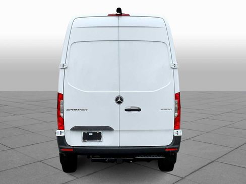 New 2025 Mercedes-Benz Sprinter 2500 image 4