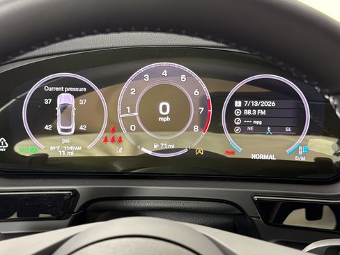 New 2026 Porsche Cayenne Coupe AWD/4WD image 18