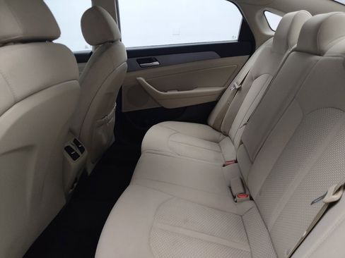 Used 2019 Hyundai Sonata SEL FWD image 18