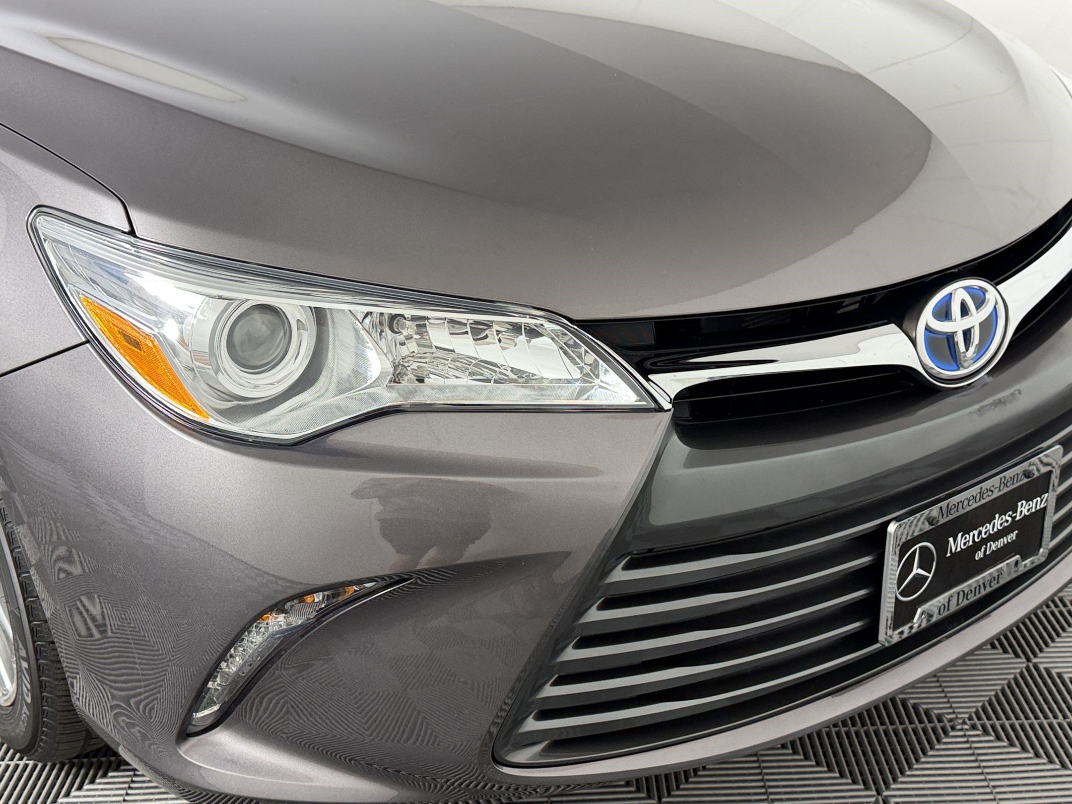 Used 2015 Toyota Camry XLE w/ Moonroof Package FWD image 11