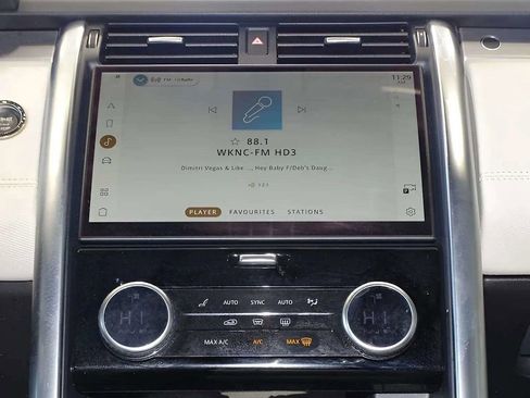 Used 2022 Land Rover Discovery HSE R-Dynamic image 43