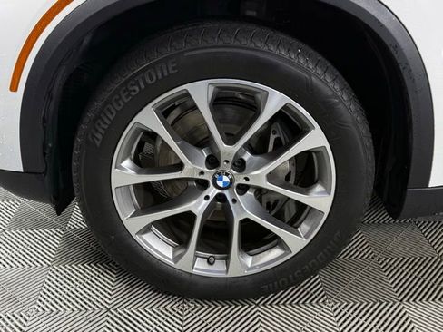 Used 2025 BMW X5 sDrive40i w/ Premium Package image 6