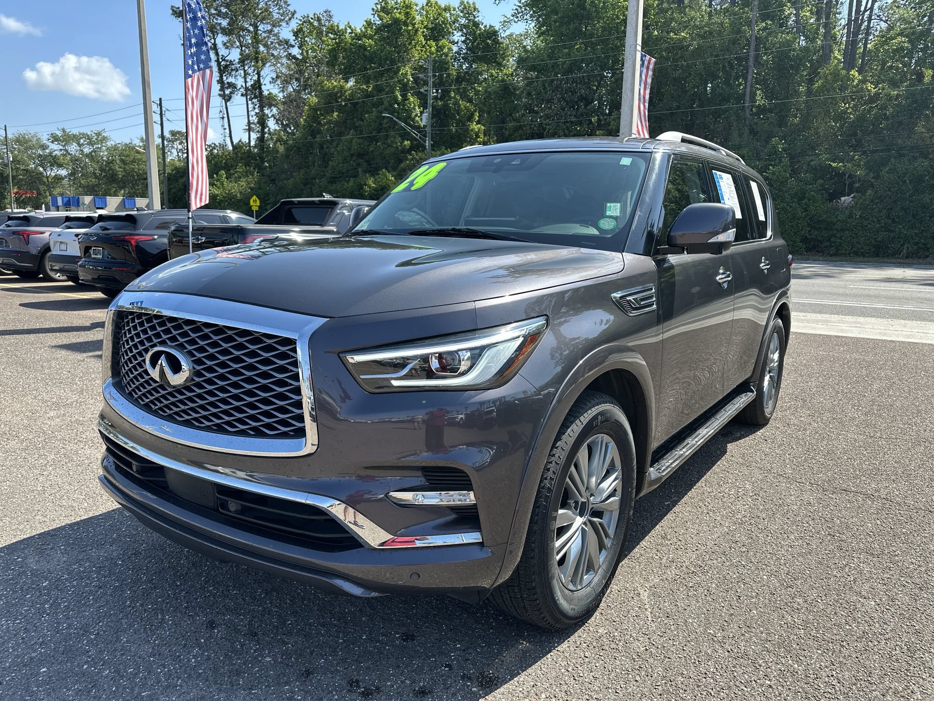 Used 2024 INFINITI QX80 Luxe RWD image 12