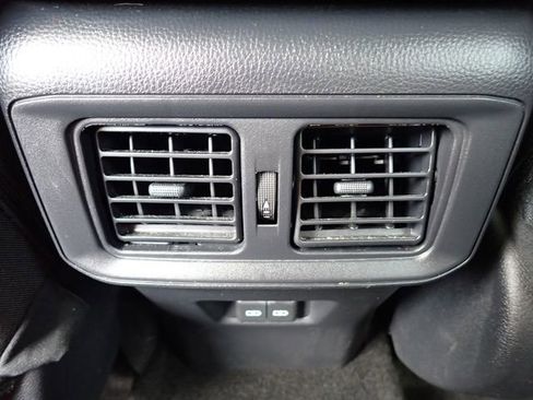 Certified 2025 Toyota RAV4 XLE AWD/4WD image 18
