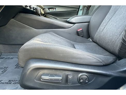 Used 2025 Honda Accord SE image 8