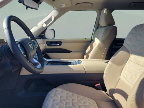 New 2026 Nissan Armada Platinum image 25