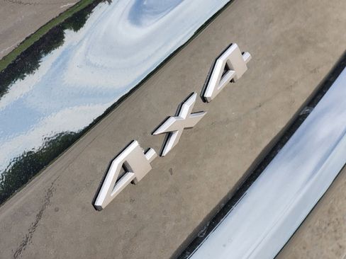 New 2026 Jeep Compass Latitude AWD/4WD image 20