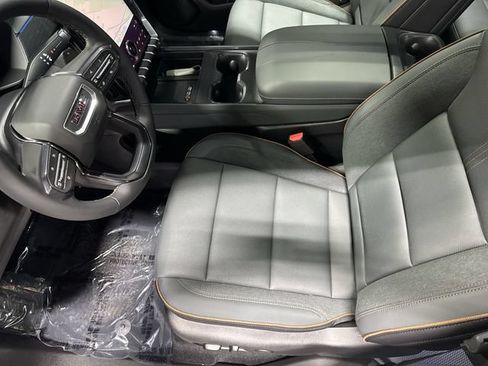 New 2026 GMC Acadia AT4 w/ Luxury Package AWD/4WD image 22