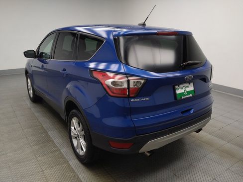 Used 2017 Ford Escape SE FWD image 5