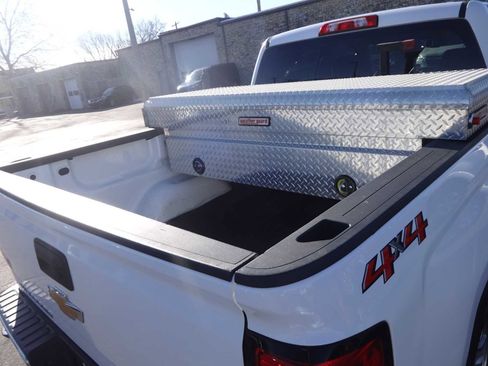 Used 2018 Chevrolet Silverado 1500 LS w/ Trailering Package image 8